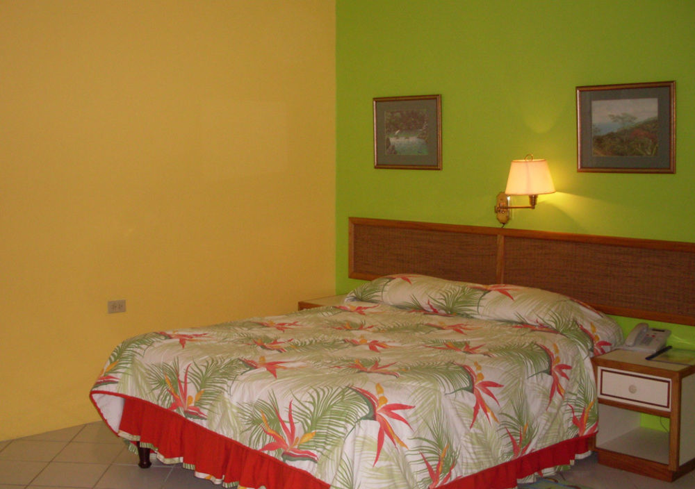 Coral Cove Marina Hotel Chaguaramas Kültér fotó